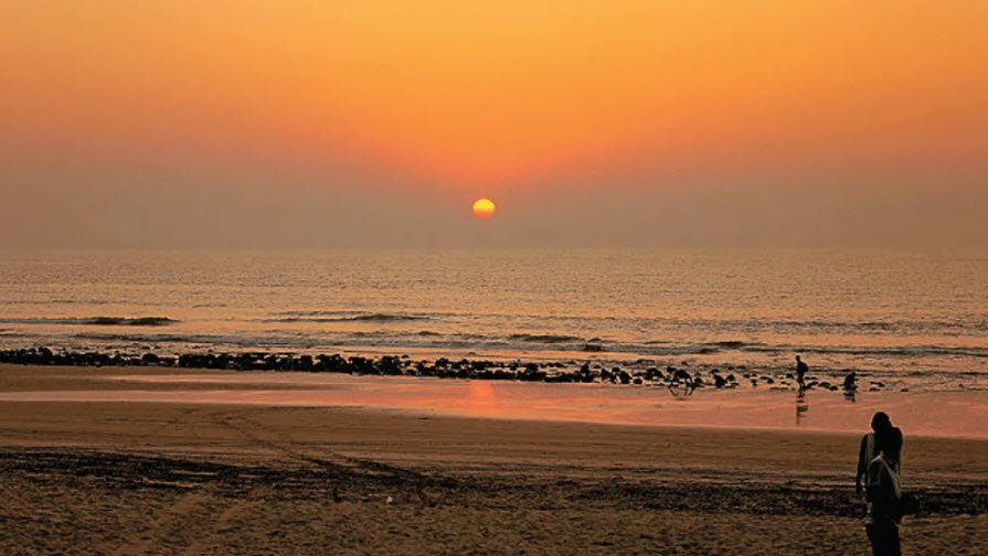Bassein Beach, Palghar, Maharashtra - Vushii.com Bassein Beach, Palghar, Maharashtra - Vushii.com